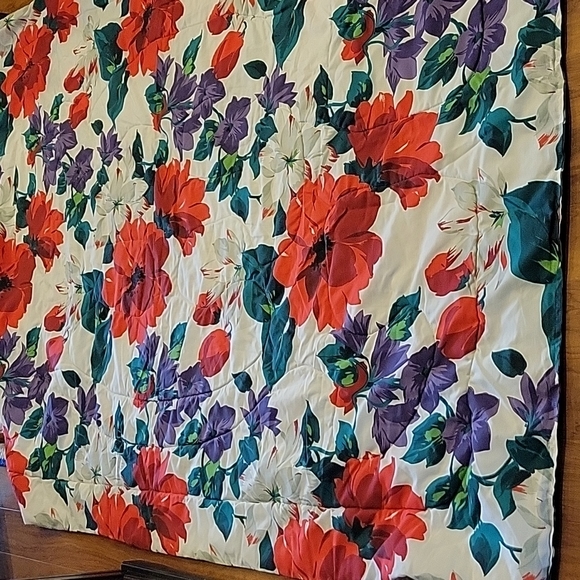 65"×86" BEAUTIFUL handmade machine Stitch Popies & Lilies REVERSIBLE QUILT - Picture 1 of 5